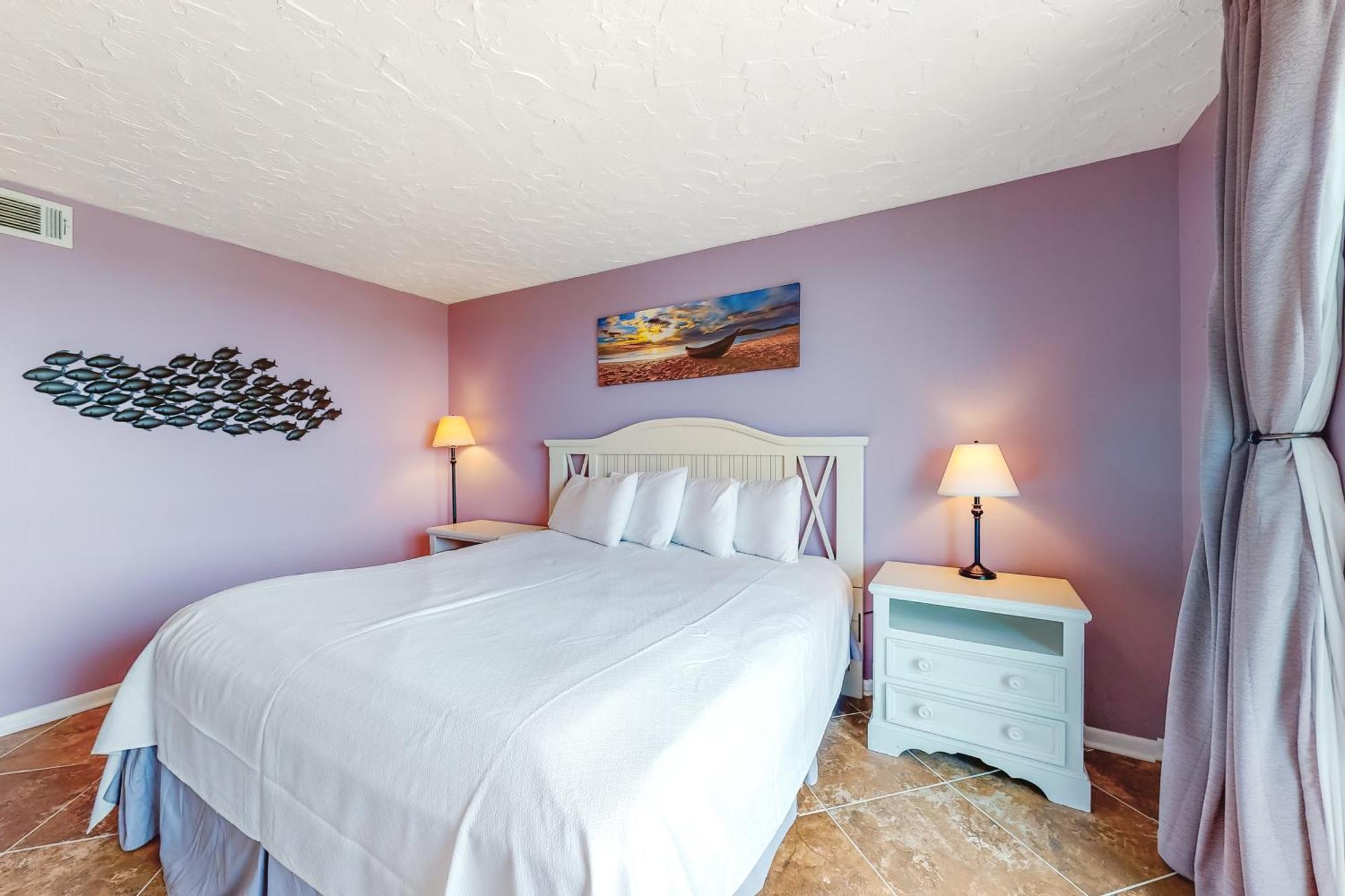 Romar Tower By Meyer Vacation Rentals Orange Beach Room photo